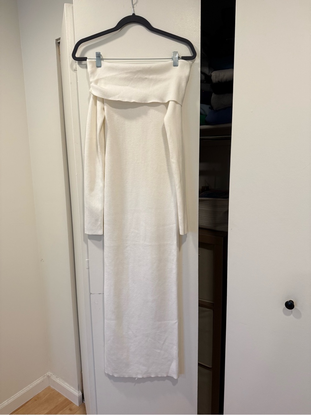 Petal & Pup Off-Shoulder Long Sleeve White Maxi Dress